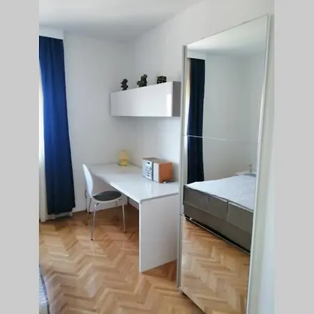 Prekrasan Dvosobni Apartman S Pogledom Na More 4+2 诺维·维诺多尔斯基