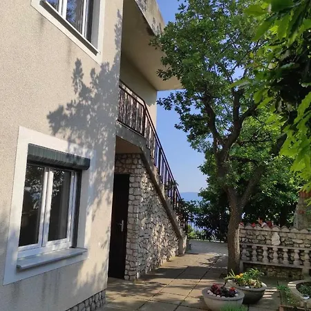 Apartment Prekrasan Dvosobni Apartman S Pogledom Na More 4+2 Novi Vinodolski