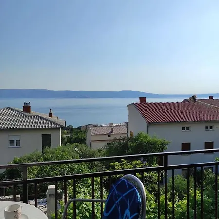 Prekrasan Dvosobni Apartman S Pogledom Na More 4+2